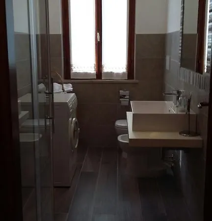 Casa Nanny * Монцамбано